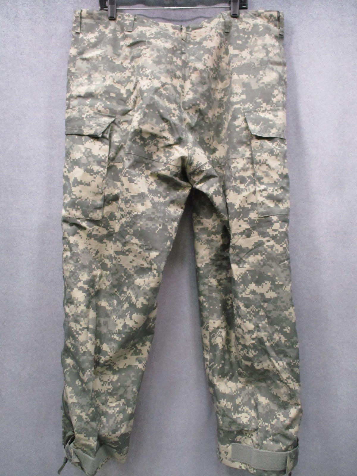 US Military ECWCS Gen II Cold Weather Trousers UCP Camo Large Regular GORETEX
