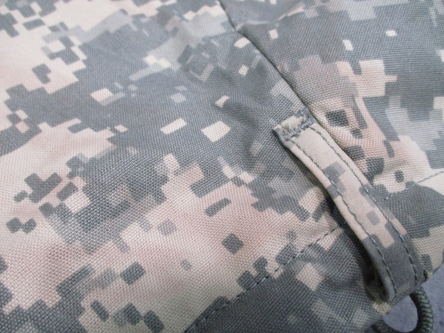 US Military ECWCS Gen II Cold Weather Trousers UCP Camo Large Regular GORETEX