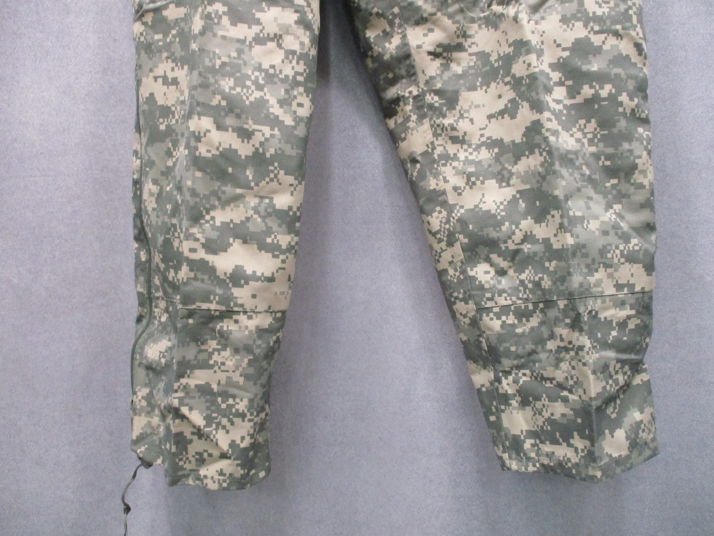 US Military ECWCS Gen II Cold Weather Trousers UCP Camo Large Regular GORETEX