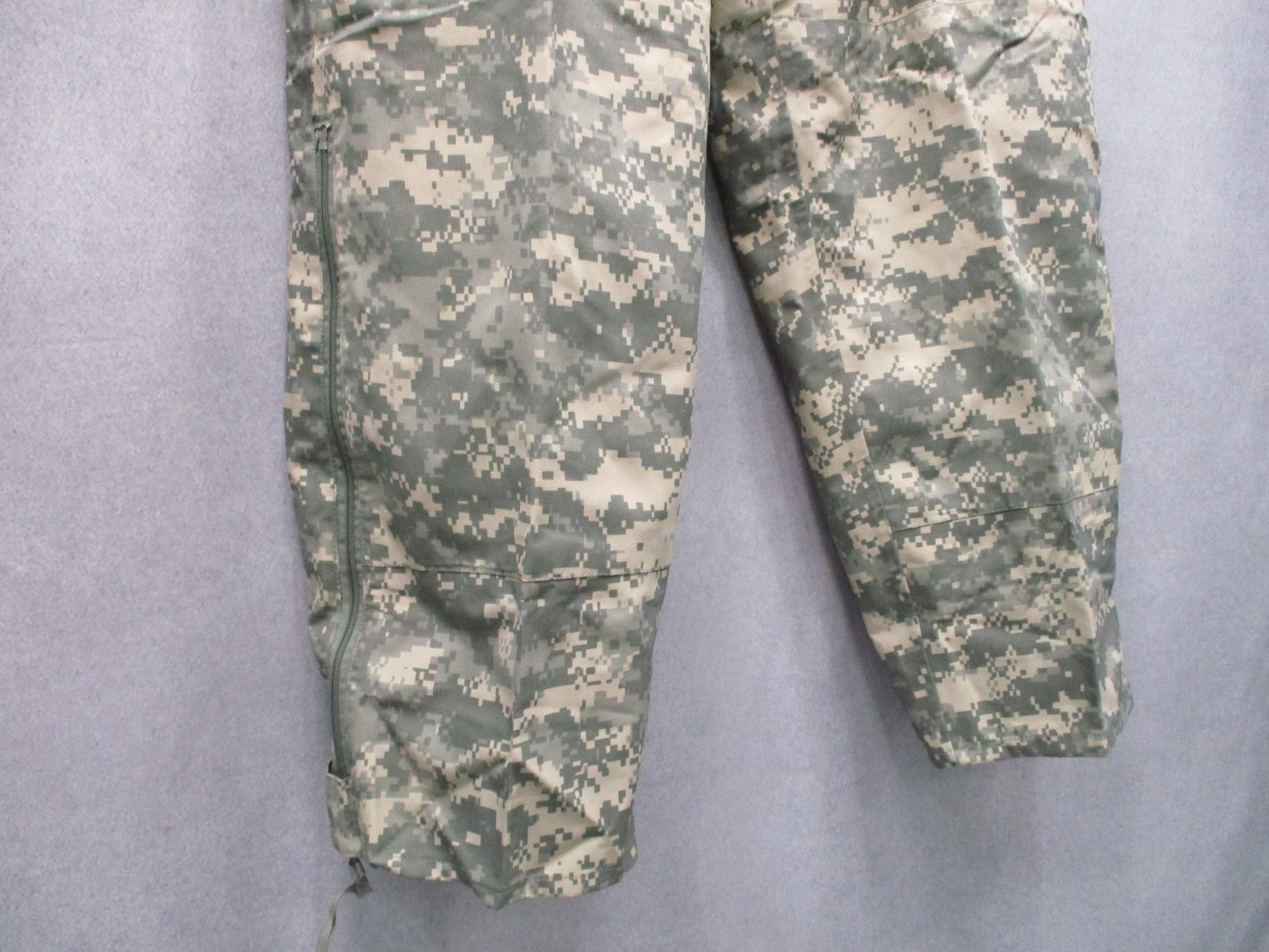 US Military ECWCS Gen II Cold Weather Trousers UCP Camo Large Regular GORETEX