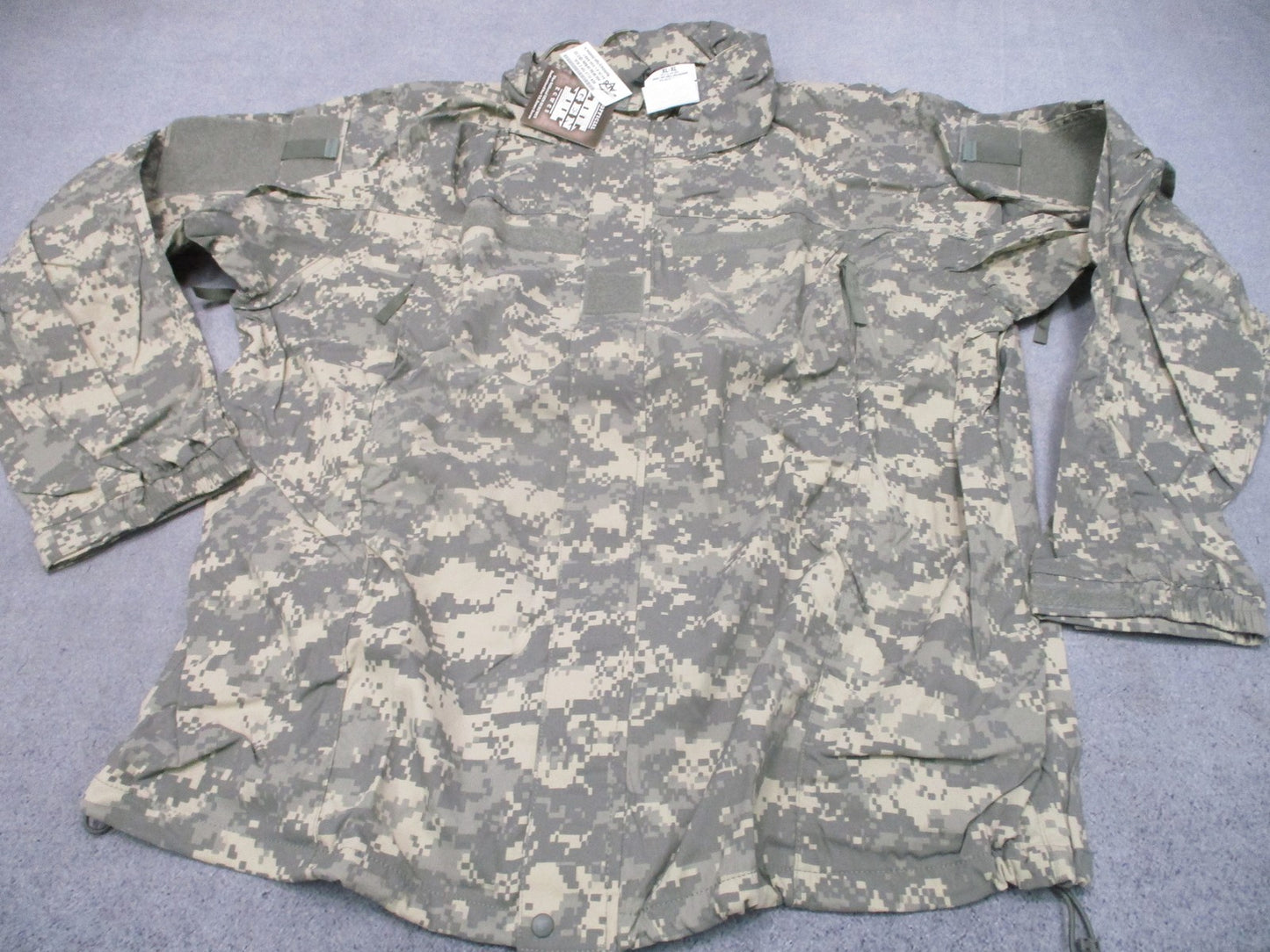 New US Army ECWCS Gen III Level 5 Soft Shell Jacket UCP Digital Camo XL-XL
