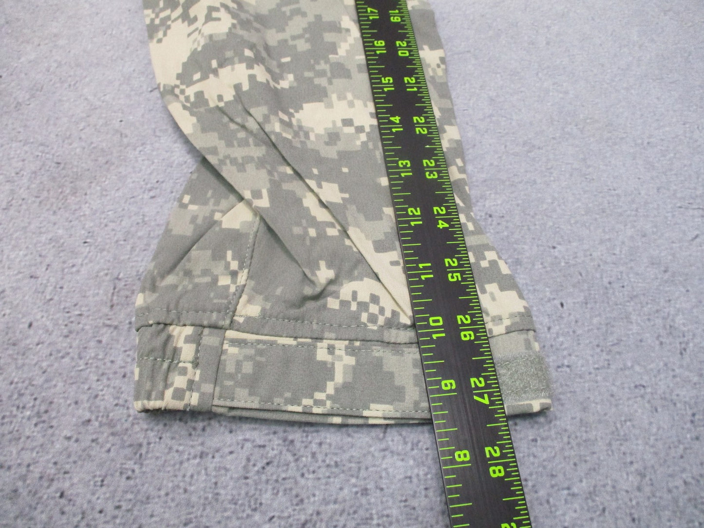 New US Army ECWCS Gen III Level 5 Soft Shell Jacket UCP Digital Camo XL-XL