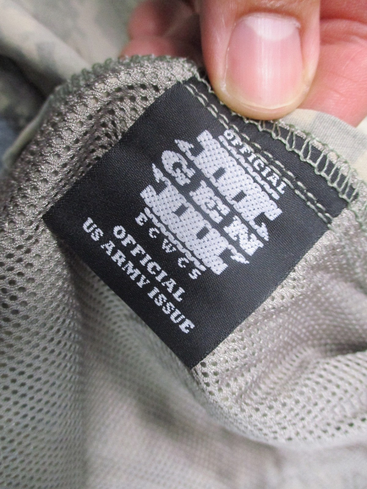 New US Army ECWCS Gen III Level 5 Soft Shell Jacket UCP Digital Camo XL-XL