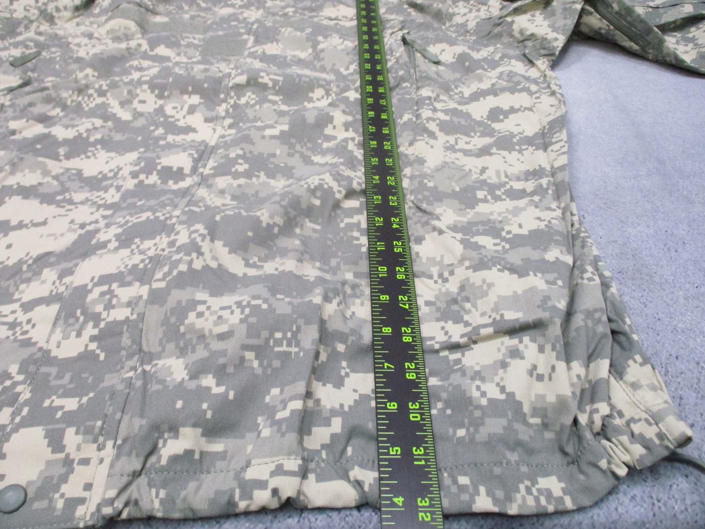 New US Army ECWCS Gen III Level 5 Soft Shell Jacket UCP Digital Camo XL-XL