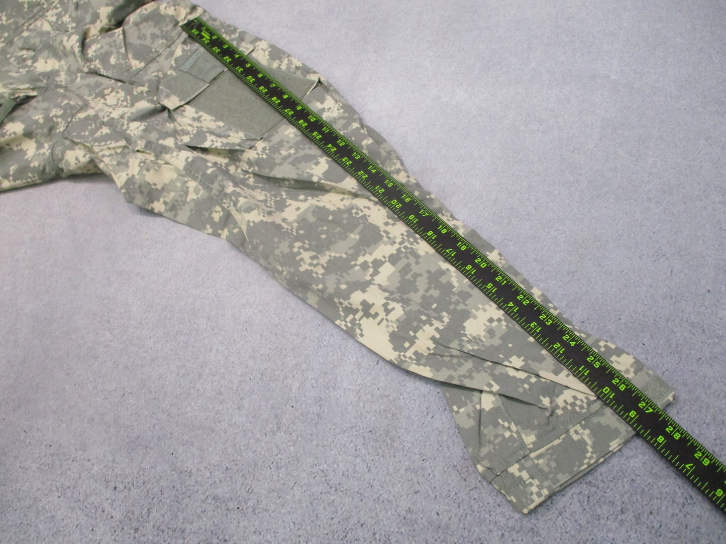 New US Army ECWCS Gen III Level 5 Soft Shell Jacket UCP Digital Camo XL-XL