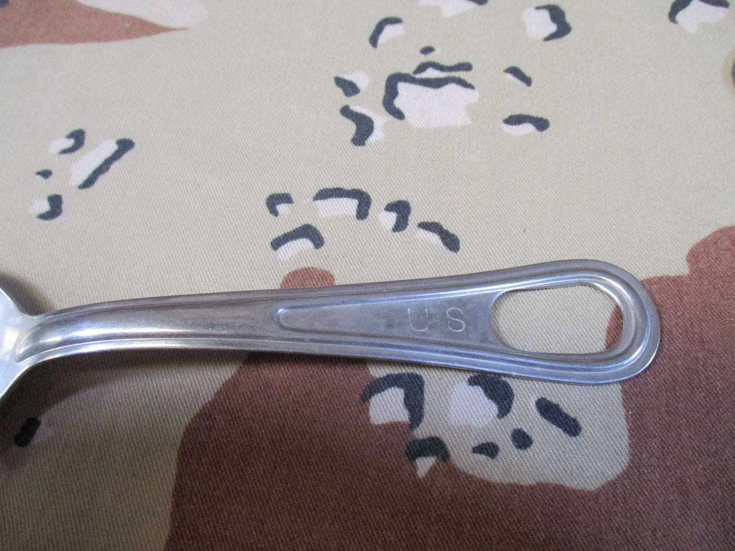 U.S. Military‑Style Eating Utensil Set – Spoon, Fork & Knife – Old Stock