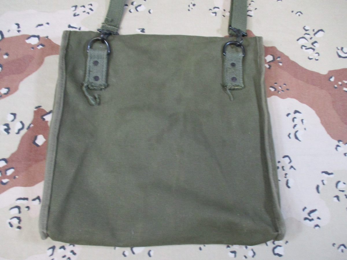 Vintage US Military M-1950 Map Case OD Green Canvas Field Bag USGI Surplus