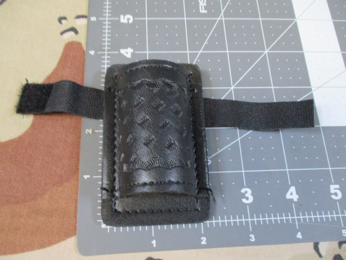 Hero's Pride Airtek 1473W Flashlight Holder Basket Weave Fits 2-1/4" Duty Belt