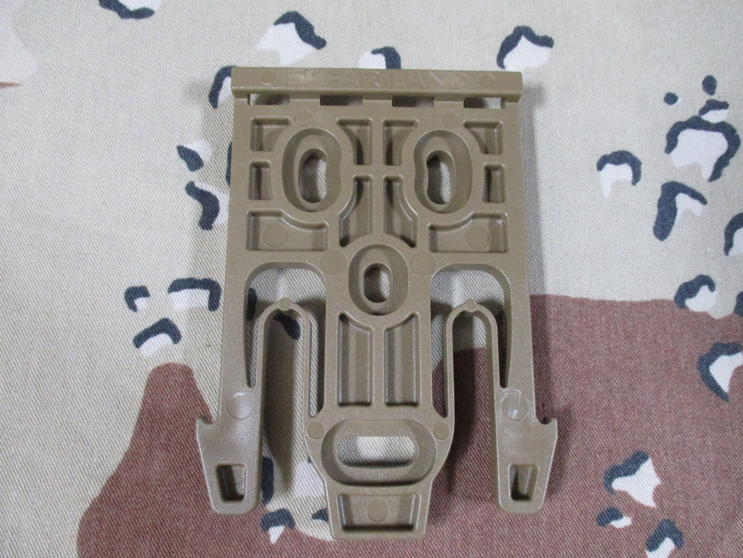 Safariland QLS 22 Receiver Plate FDE Tactical Holster Mounting System