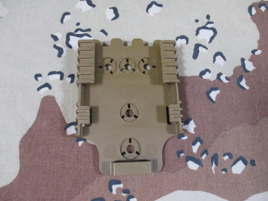 Safariland QLS 22 Receiver Plate Coyote Brown Holster Mounting System