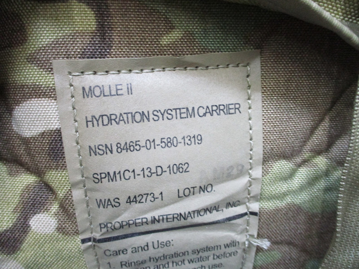 USGI MOLLE II Hydration System Carrier OCP Scorpion w/ New Bite Valve Gas Mask