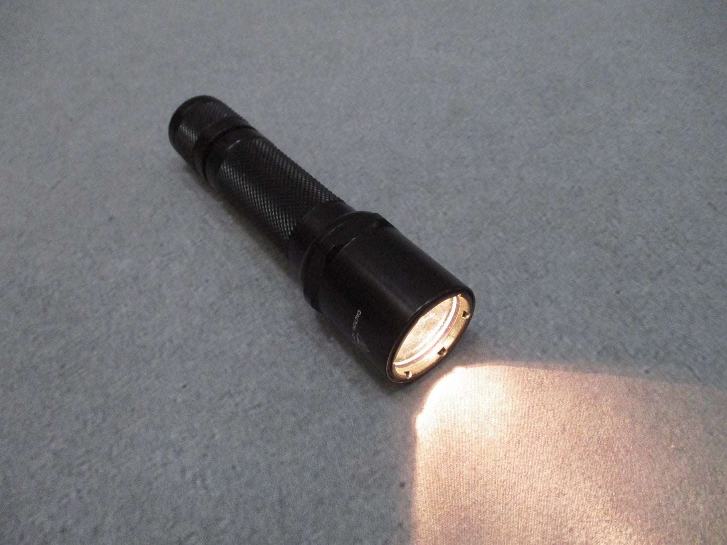 SUREFIRE ORIGINAL CLASSIC 6P INCANDESCENT 65 LUMEN HANDHELD FLASHLIGHT XENON