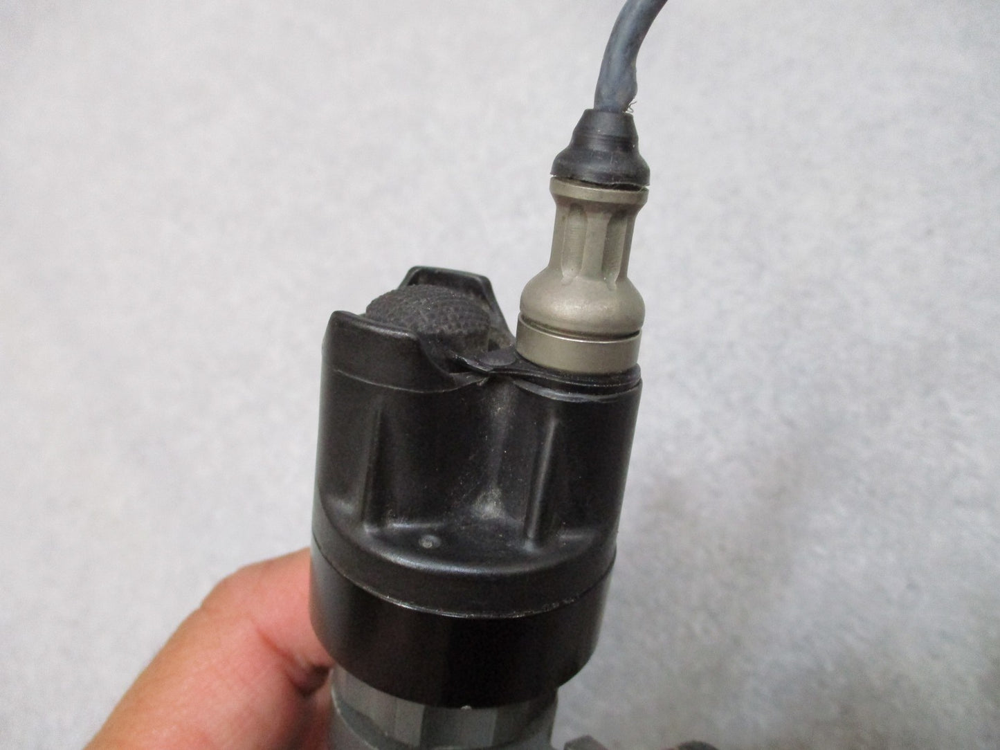 SUREFIRE MILLENNIUM UNIVERSAL WEAPONLIGHT RAIL MOUNT FLASHLIGHT M951 THUMB NUT