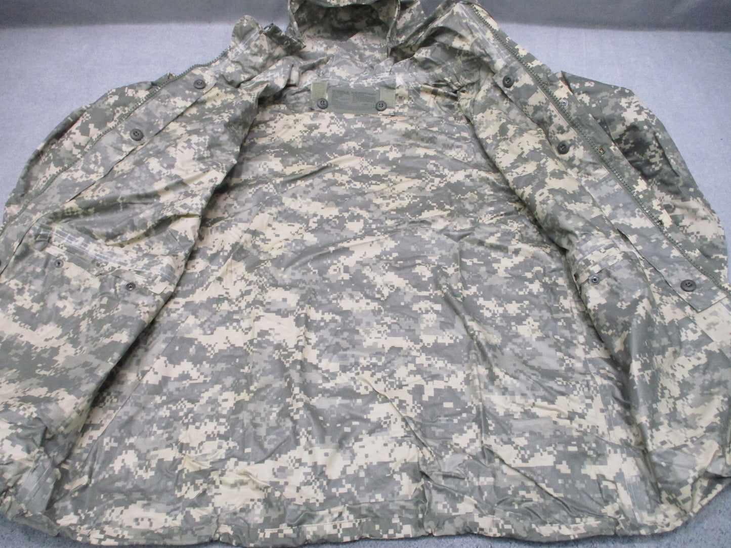US Military Improved Rainsuit Parka UCP Digital Camo Jacket X-Small ORC Industri