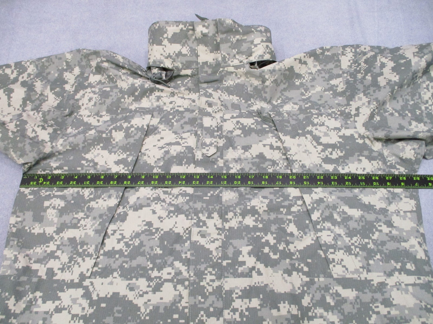 GEN III Level 6 Gore-Tex Parka ACU UCP Large Long Cold Wet Weather Jacket