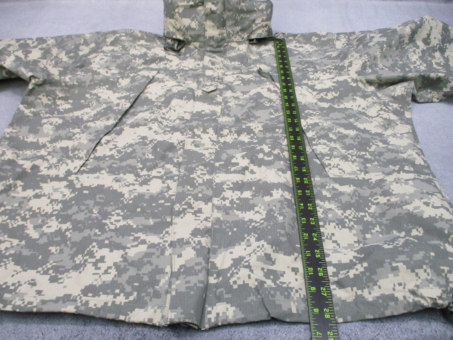 GEN III Level 6 Gore-Tex Parka ACU UCP Large Long Cold Wet Weather Jacket