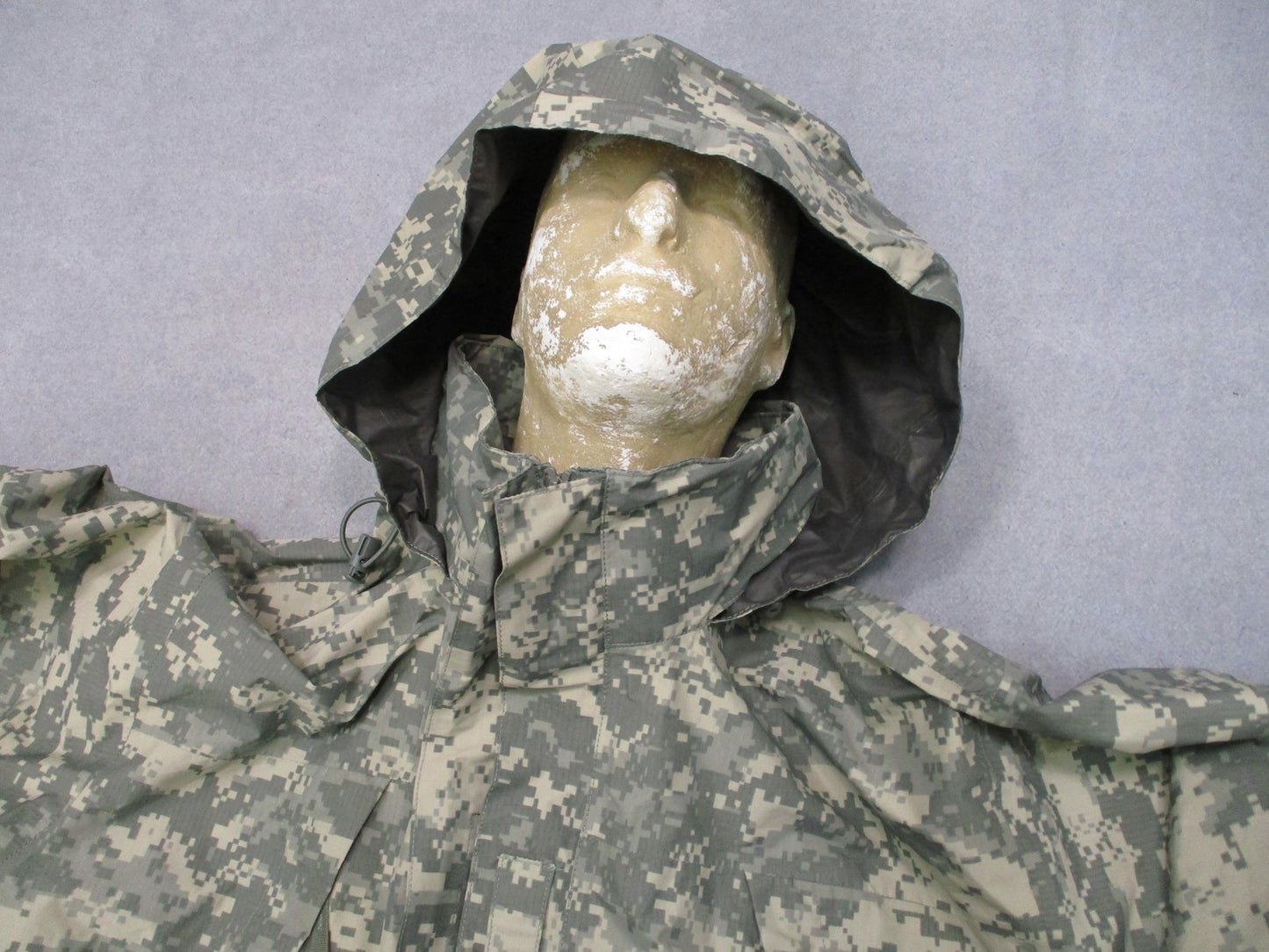 VGC ARMY ACU DIGITAL UCP GEN III LEVEL 6 COLD/WET JACKET MEDIUM/LONG GORE-TEX