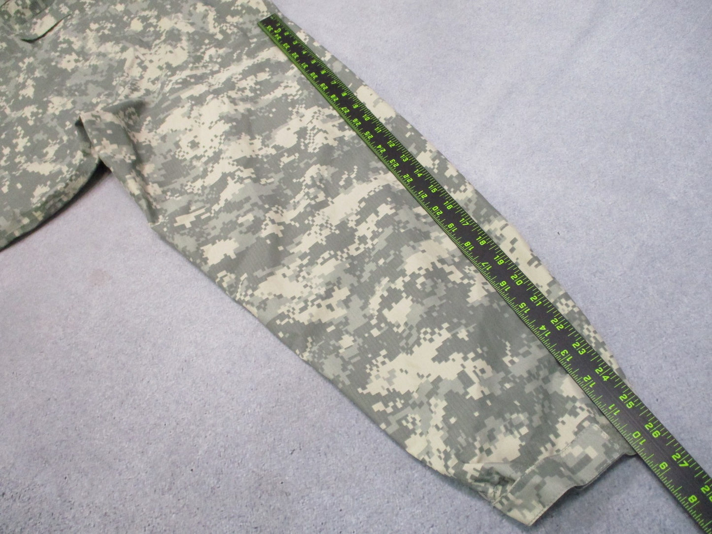 VGC ARMY ACU DIGITAL UCP GEN III LEVEL 6 COLD/WET JACKET MEDIUM/LONG GORE-TEX