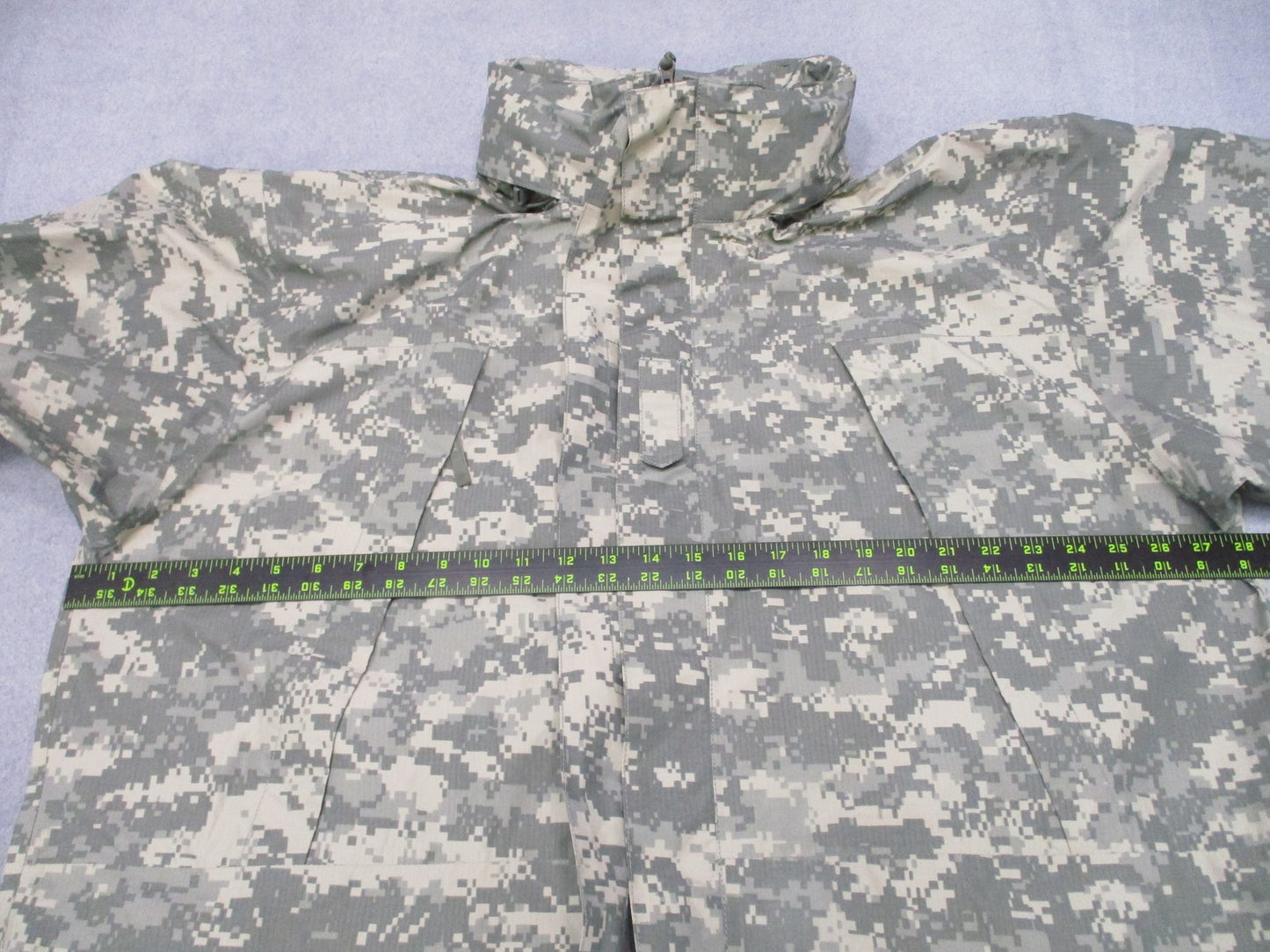VGC ARMY ACU DIGITAL UCP GEN III LEVEL 6 COLD/WET JACKET MEDIUM/LONG GORE-TEX