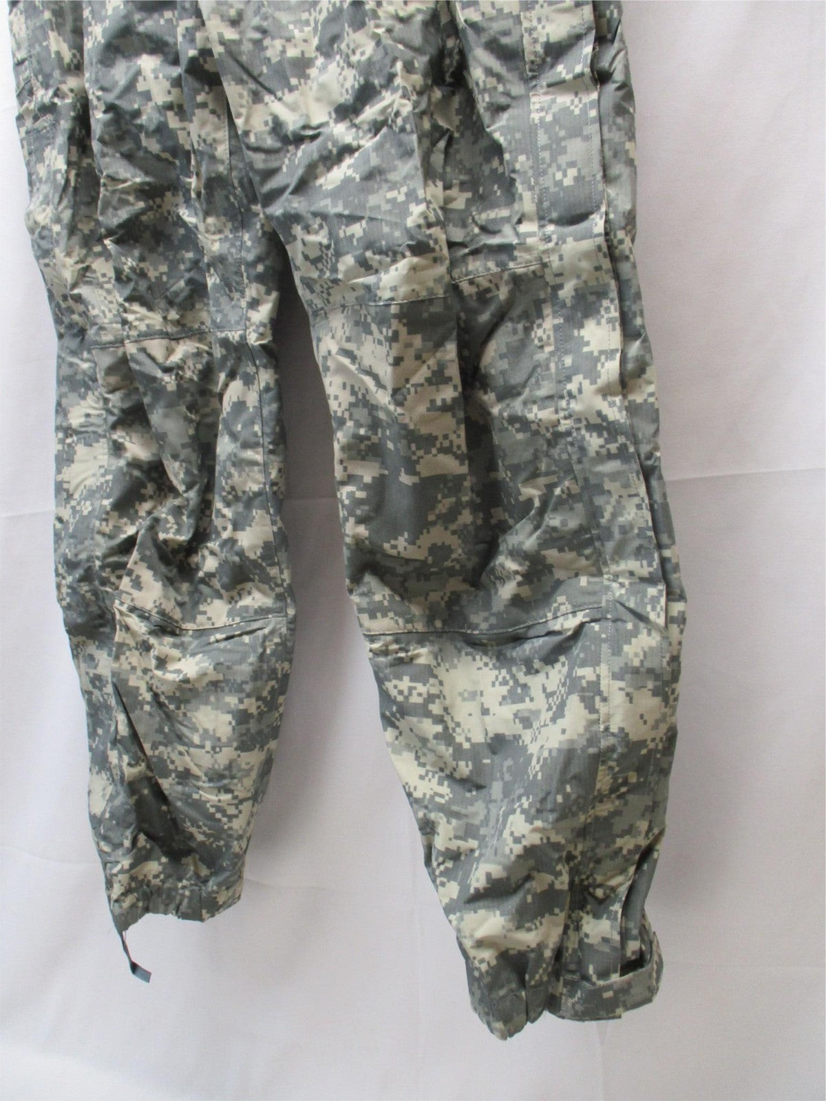 USGI ECWCS Gen III Level 6 UCP Gore-Tex Trousers ACU Digital Medium Long NWT