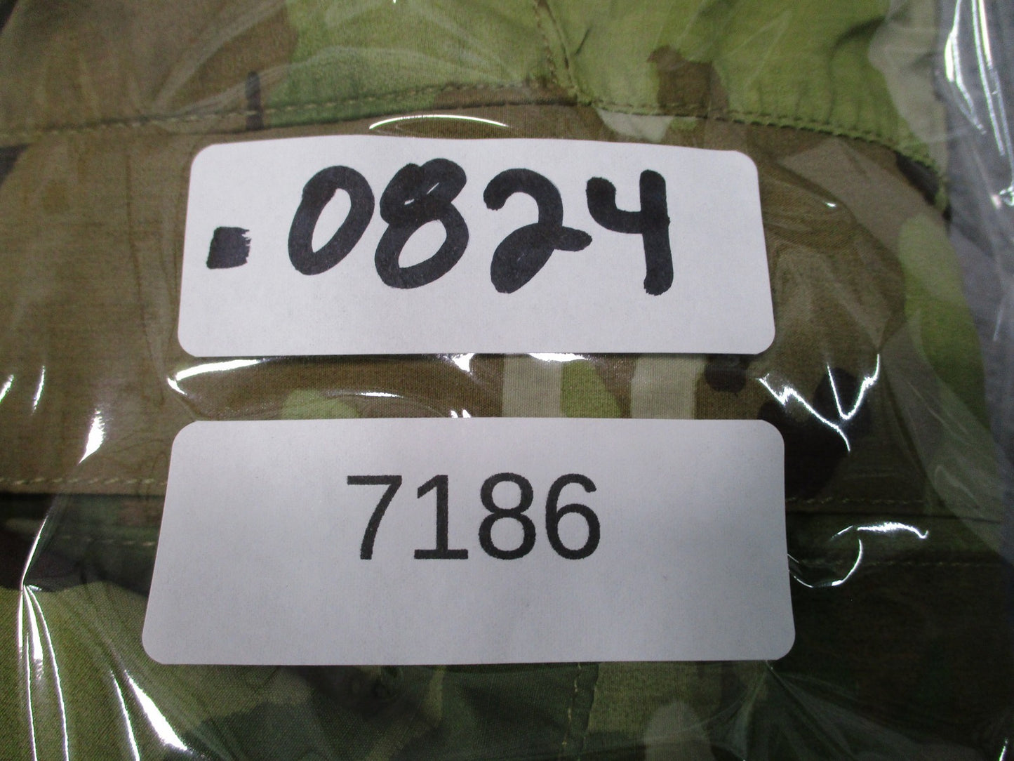 ARMY OCP COLD/WET WEATHER JACKET LVL 6 LARGE/REG SCORPION TOP 8415-01-641-0824
