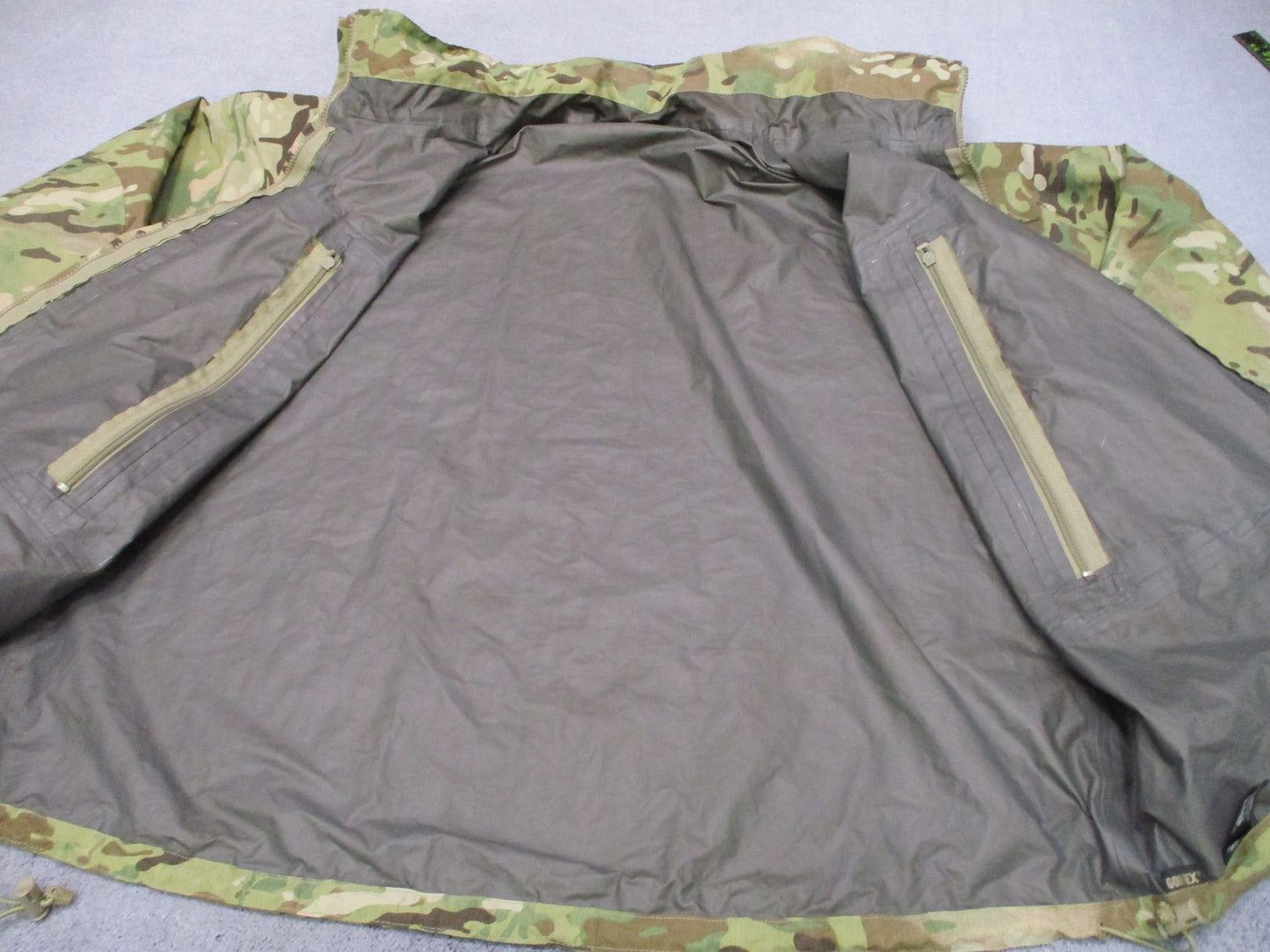 ARMY OCP MULTICAM LEVEL 6 COLD/ WET WEATHER JACKET LARGE/REGULAR GEN III TOP