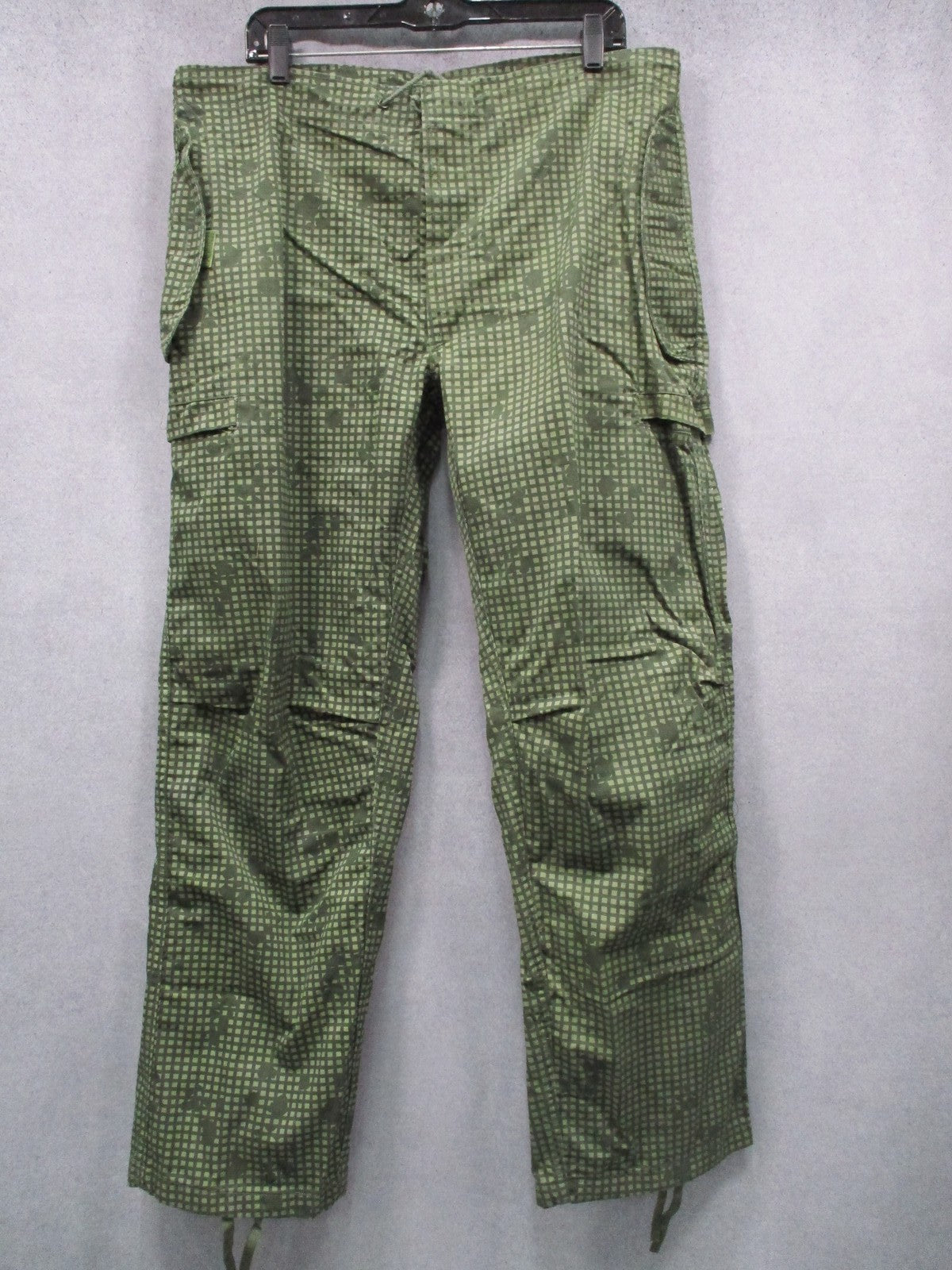 Vintage US Military Night Camouflage Desert Trousers Medium Regular DNC Pants