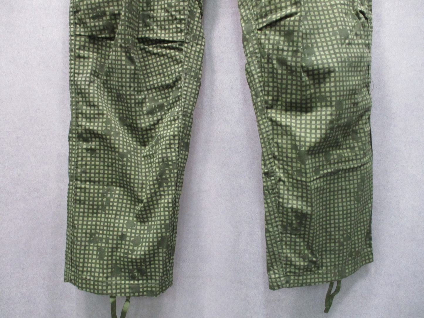 Vintage US Military Night Camouflage Desert Trousers Medium Regular DNC Pants
