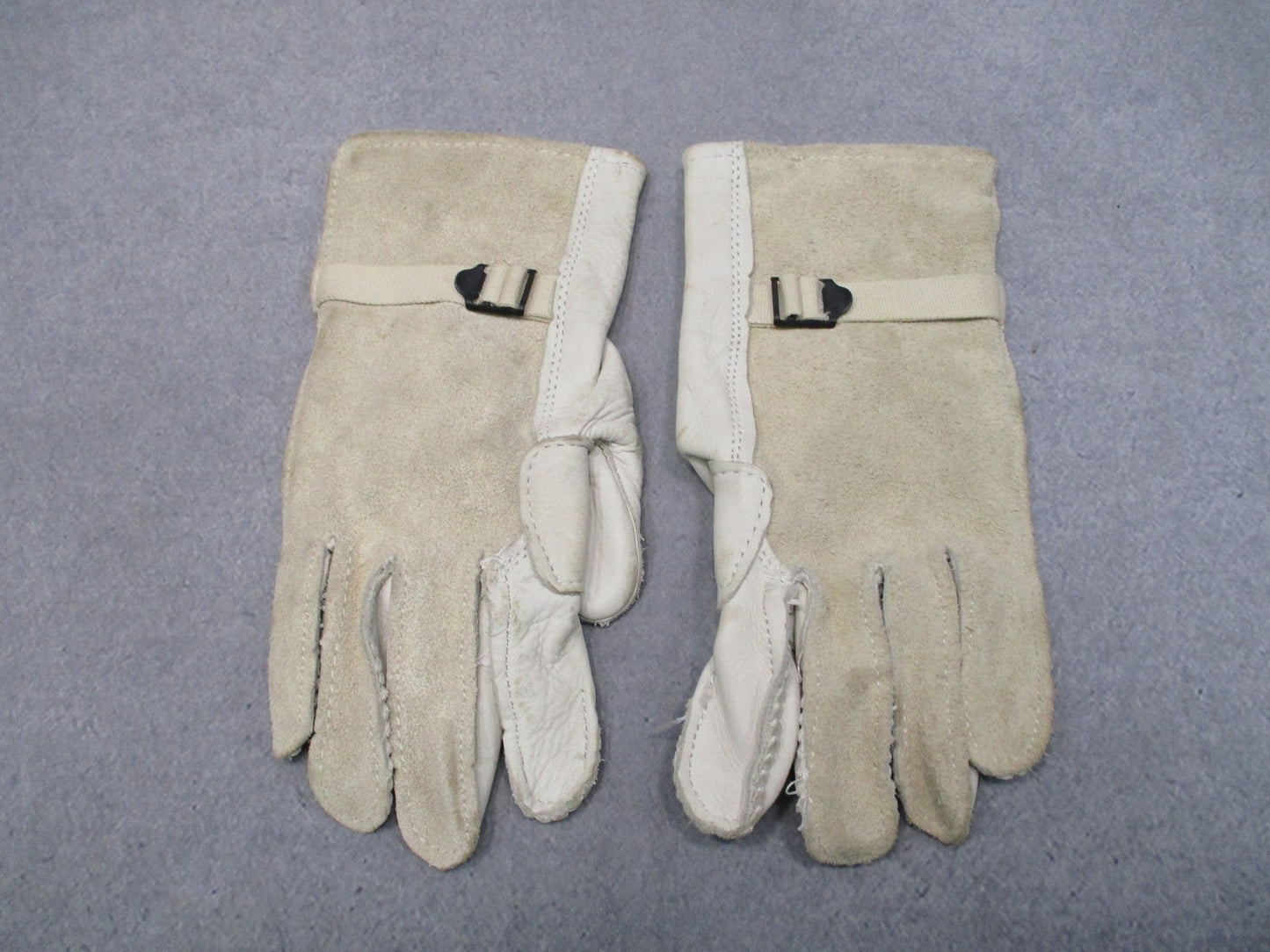 US Military Surplus Heavy Duty Cattlehide Leather Gloves Size 2 Tactical Work
