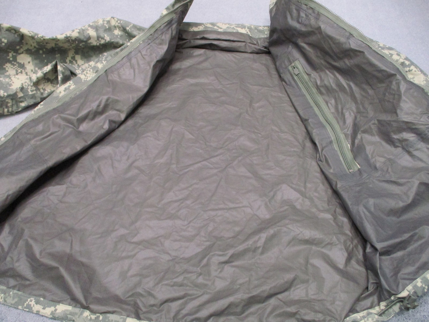 GEN3 ARMY ACU DIGITAL UCP GEN III LEVEL 6 COLD/WET JACKET LARGE/LONG GORE-TEX
