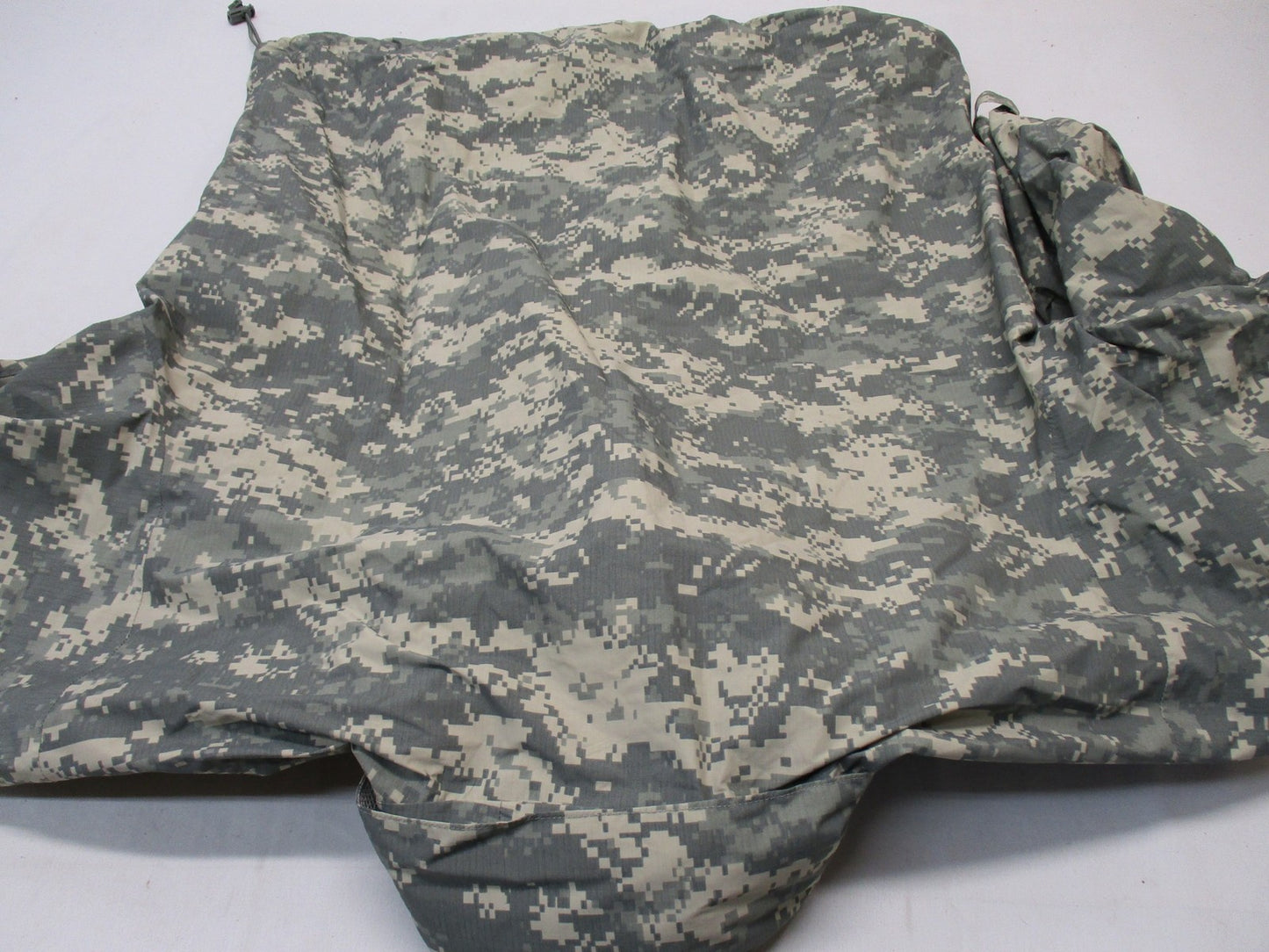 NEW ARMY ACU DIGITAL UCP GEN III LEVEL 6 COLD/WET JACKET MEDIUM/LONG GORE-TEX