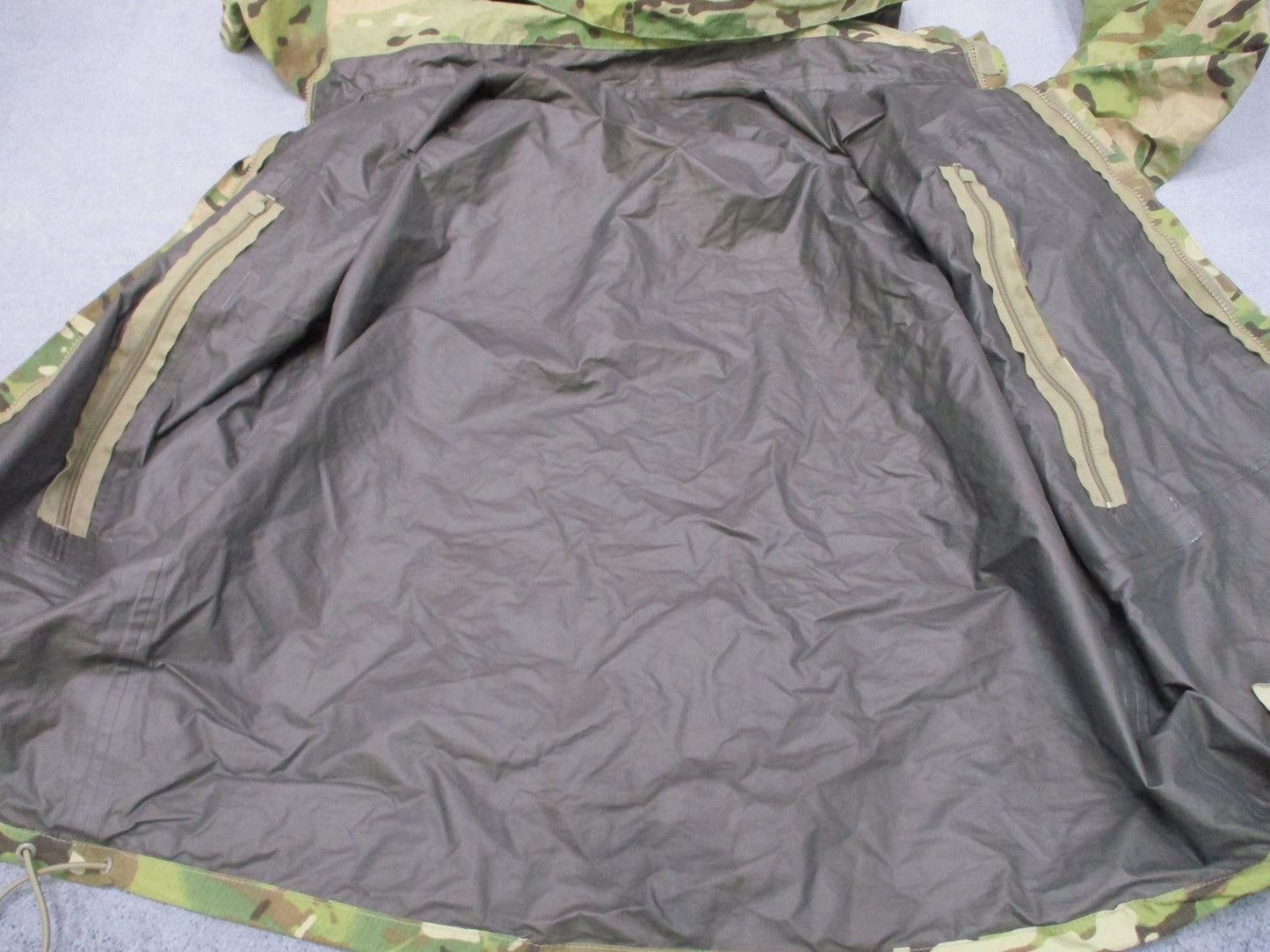 ARMY OCP MULTICAM LEVEL 6 COLD/ WET WEATHER JACKET MEDIUM/LONG GEN III RAIN TOP