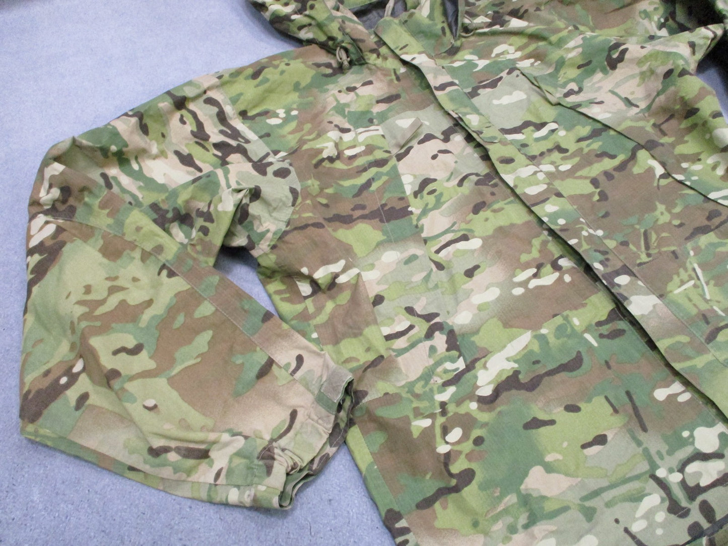 ARMY OCP MULTICAM LEVEL 6 COLD/ WET WEATHER JACKET MEDIUM/LONG GEN III RAIN TOP
