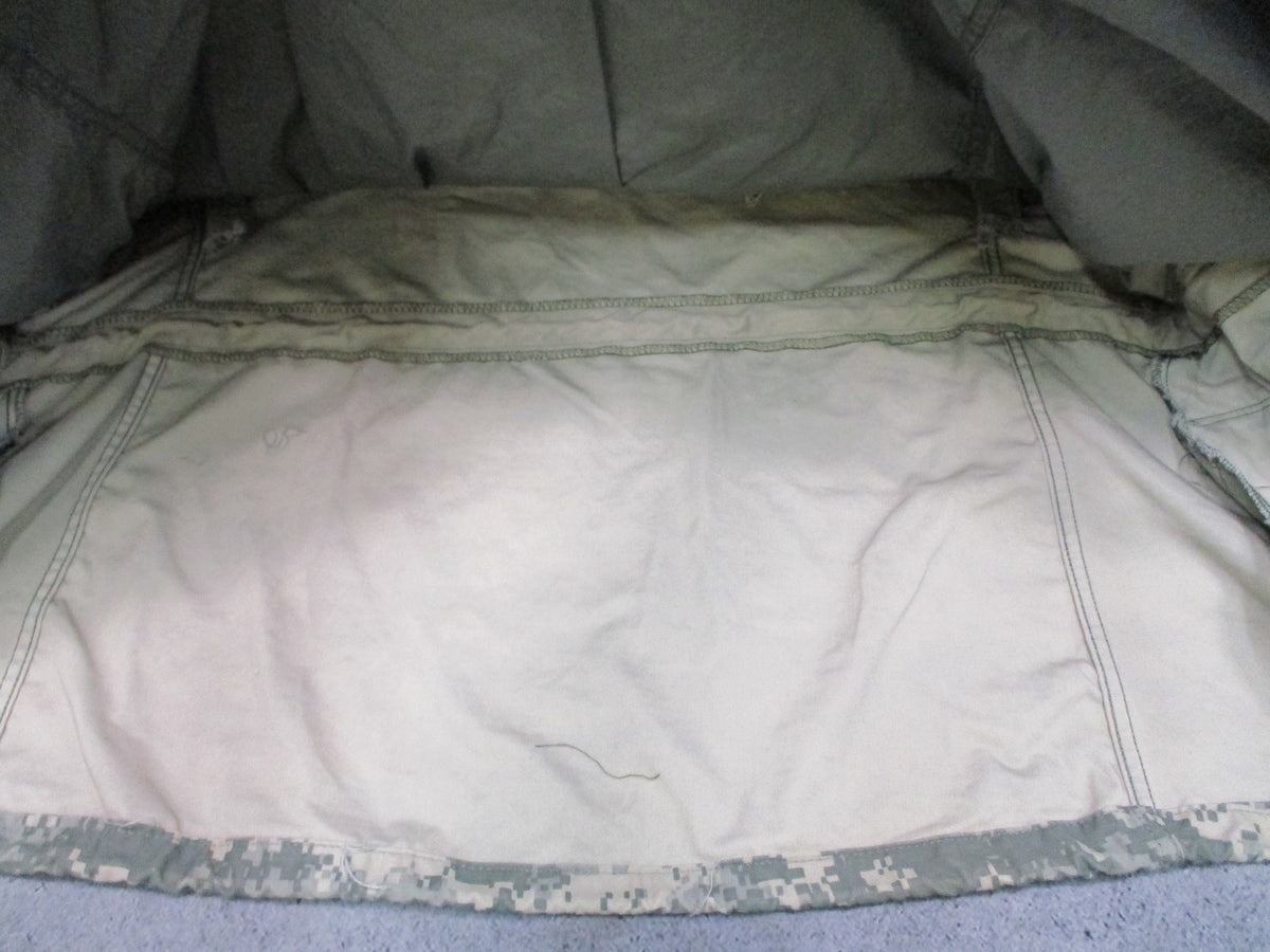US Army ACU Field Coat Jacket Large Regular UCP Camo 1st Cav 3rd ID Patches