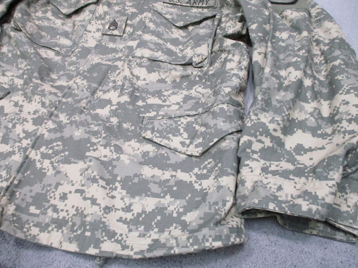 US Army ACU Field Coat Jacket Large Regular UCP Camo 1st Cav 3rd ID Patches