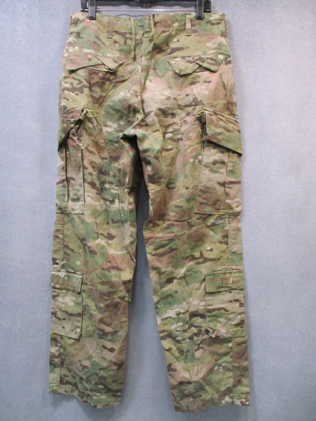 Genuine USGI FR Army Combat Pants Multicam OCP Medium Regular FRACU Excellent