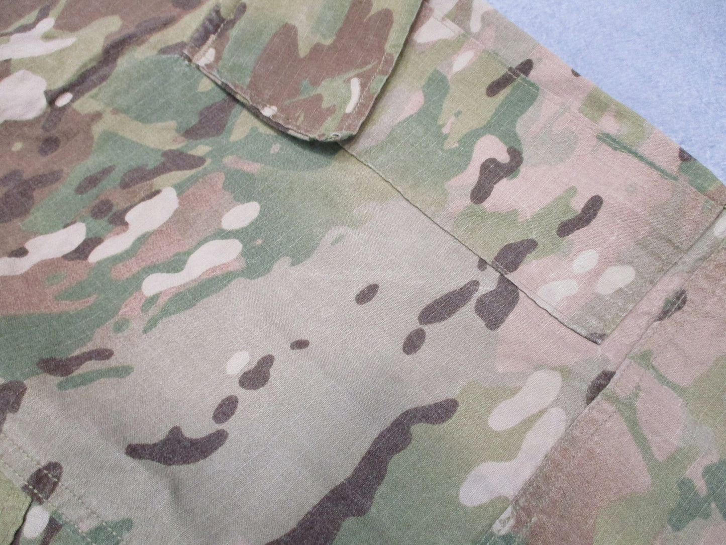 Genuine USGI FR Army Combat Pants Multicam OCP Medium Regular FRACU Excellent