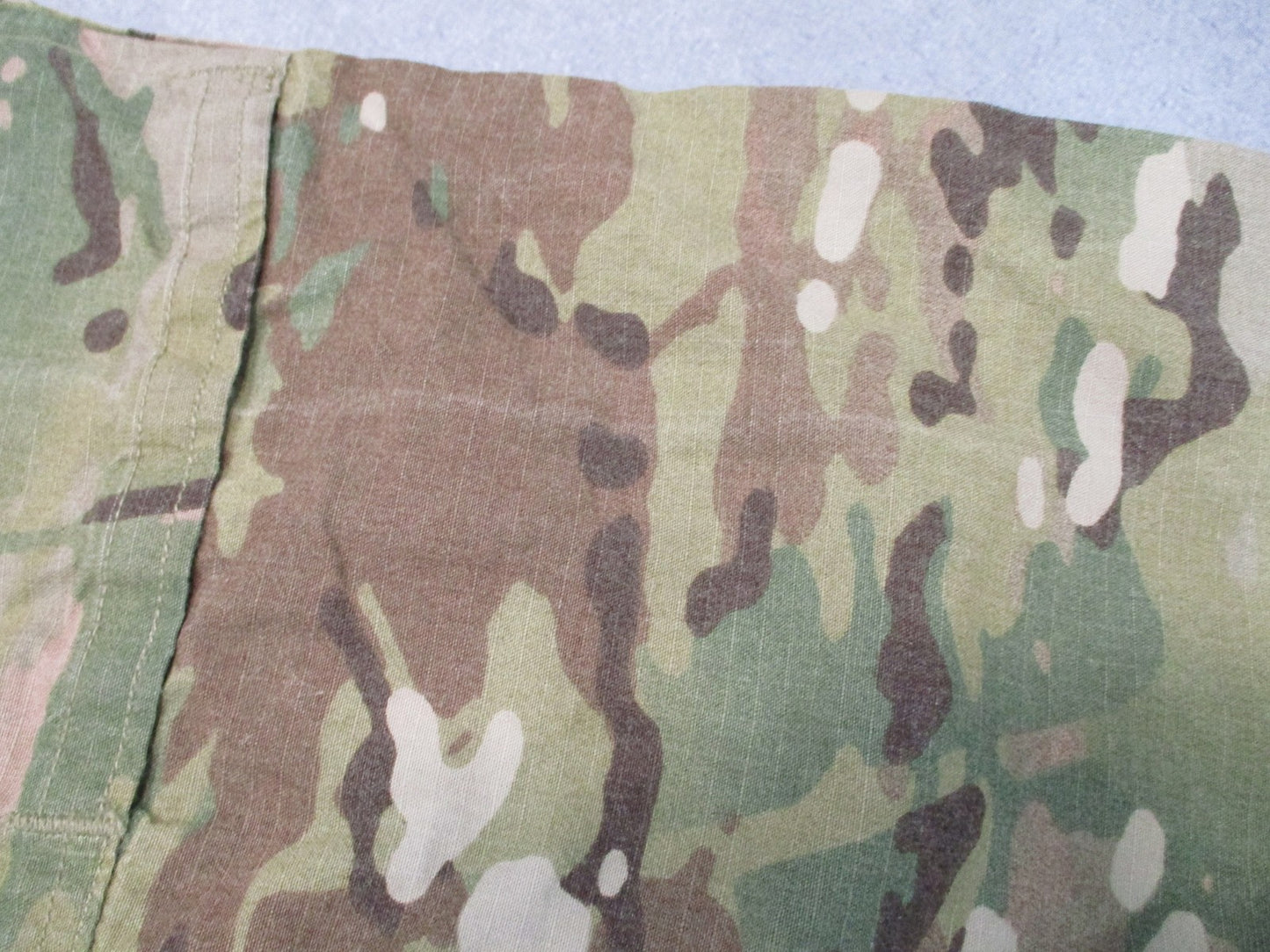 Genuine USGI FR Army Combat Pants Multicam OCP Medium Regular FRACU Excellent