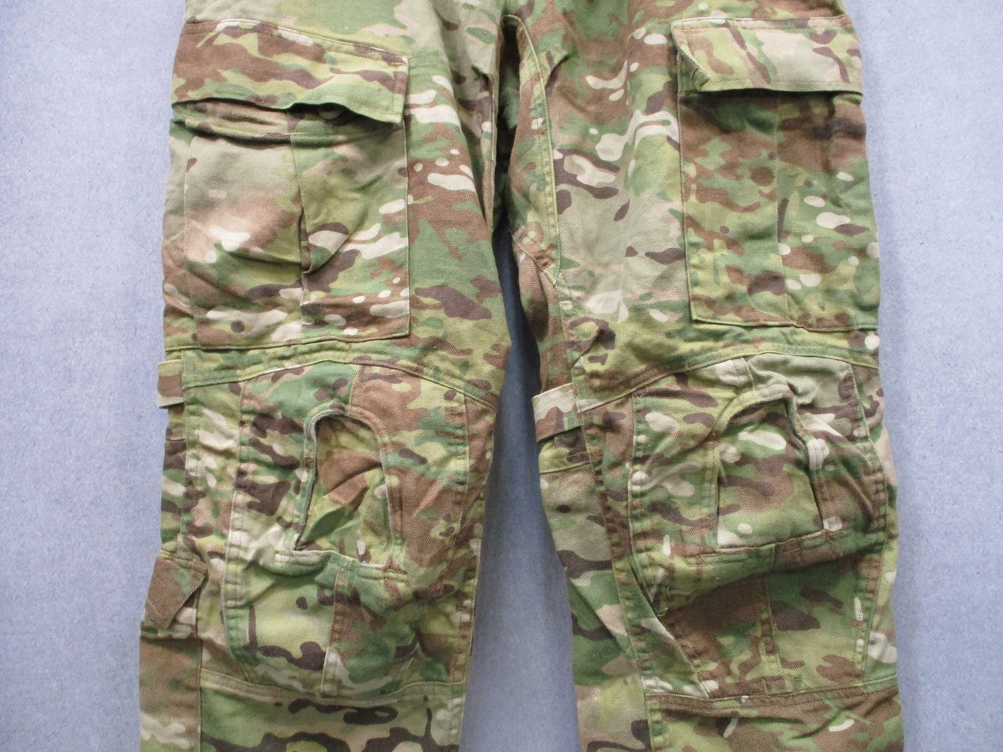 US Army Combat Pants Flame Resistant Multicam Medium Short Knee Pad Ready