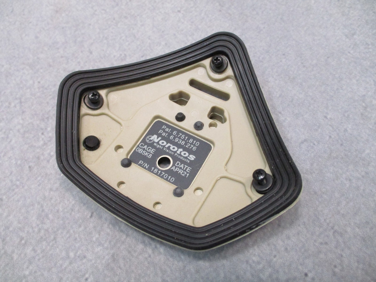 NOROTOS 1 OR 3 HOLE SHROUD NVG MOUNT TACTICAL HELMET BASE PLATE BRACKET (NEW)