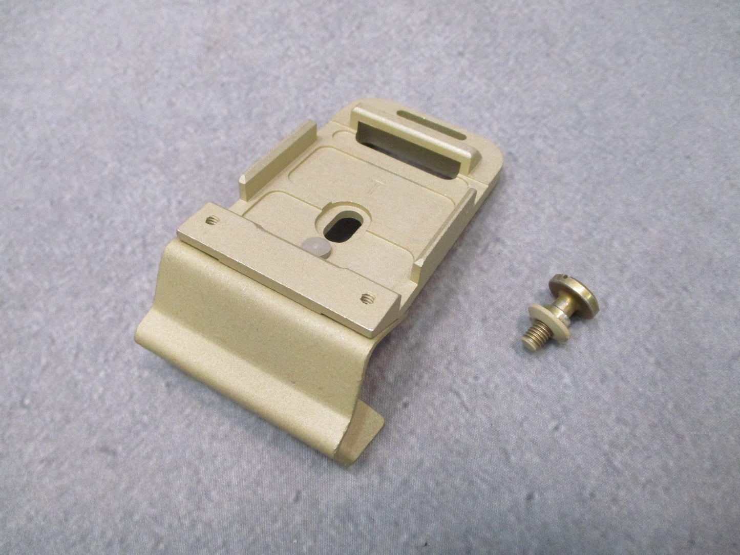 ACH Combat Helmet One Hole NVG Shroud Lever Bracket Tan NSN 5340-01-509-1467