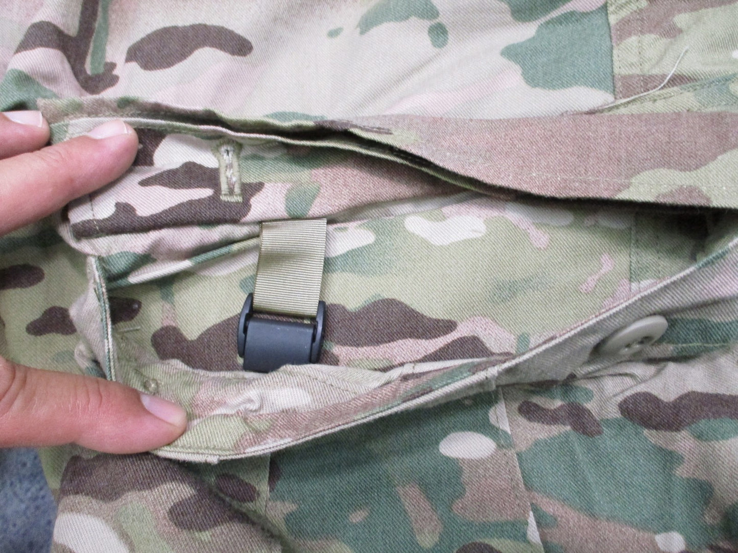 US Army MultiCam Combat Pants Small Short FR AirFlex Knee Pad Compatible