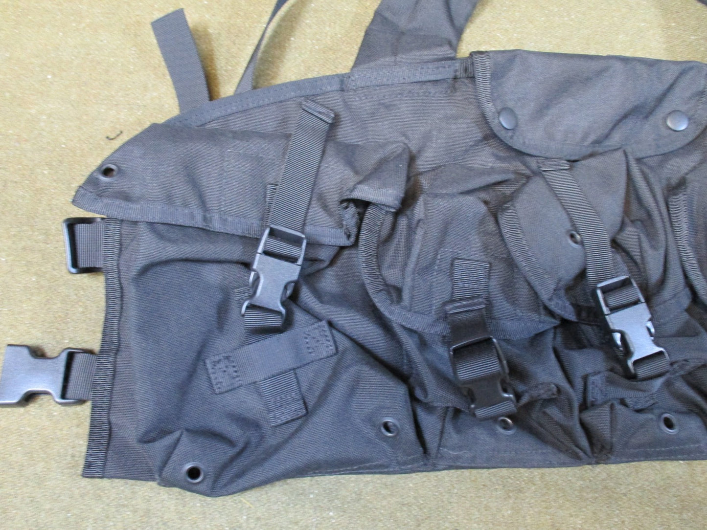 Condor 7 pocket chest rig arktis style tactical vest british army black swat