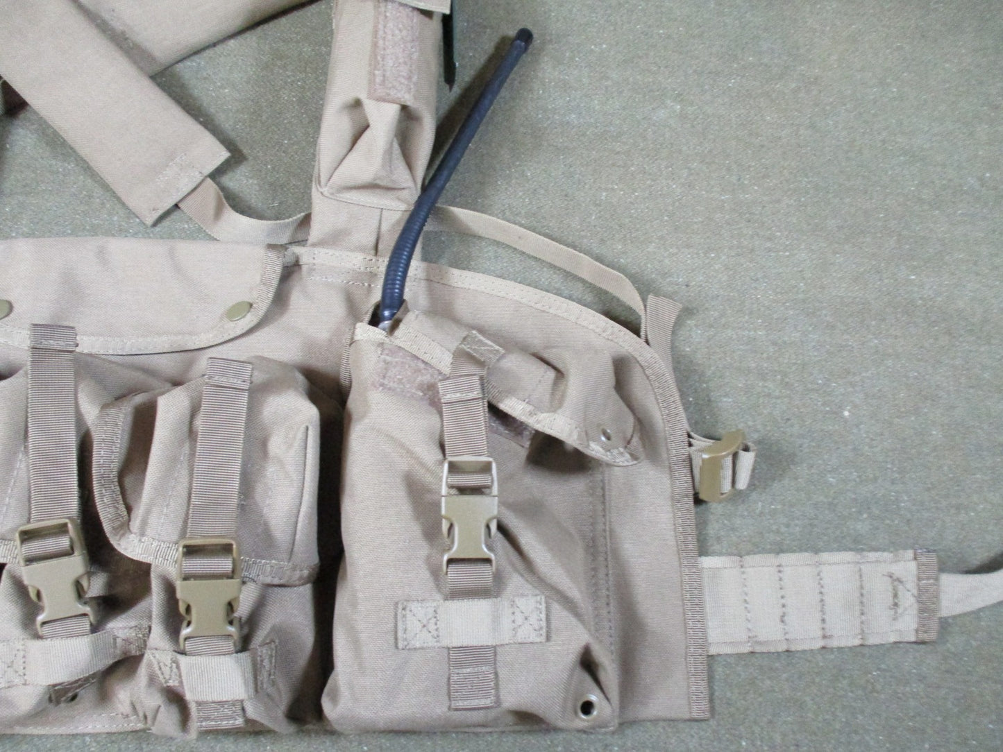 Condor 7 pocket chest rig arktis style tactical vest british army coyote swat
