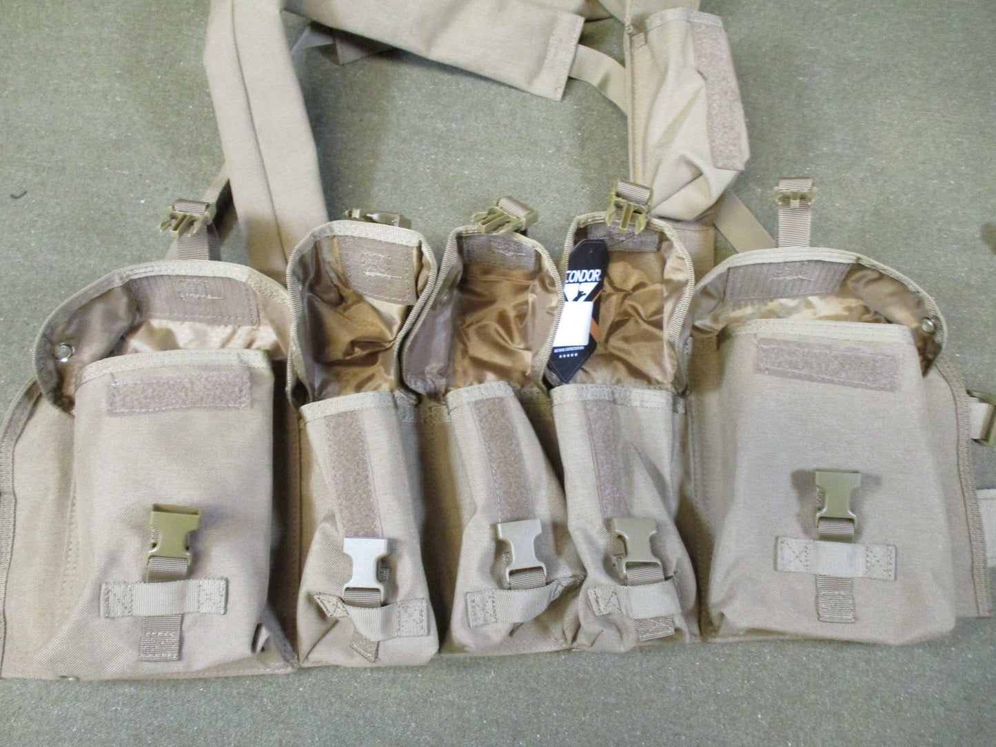 Condor 7 pocket chest rig arktis style tactical vest british army coyote swat