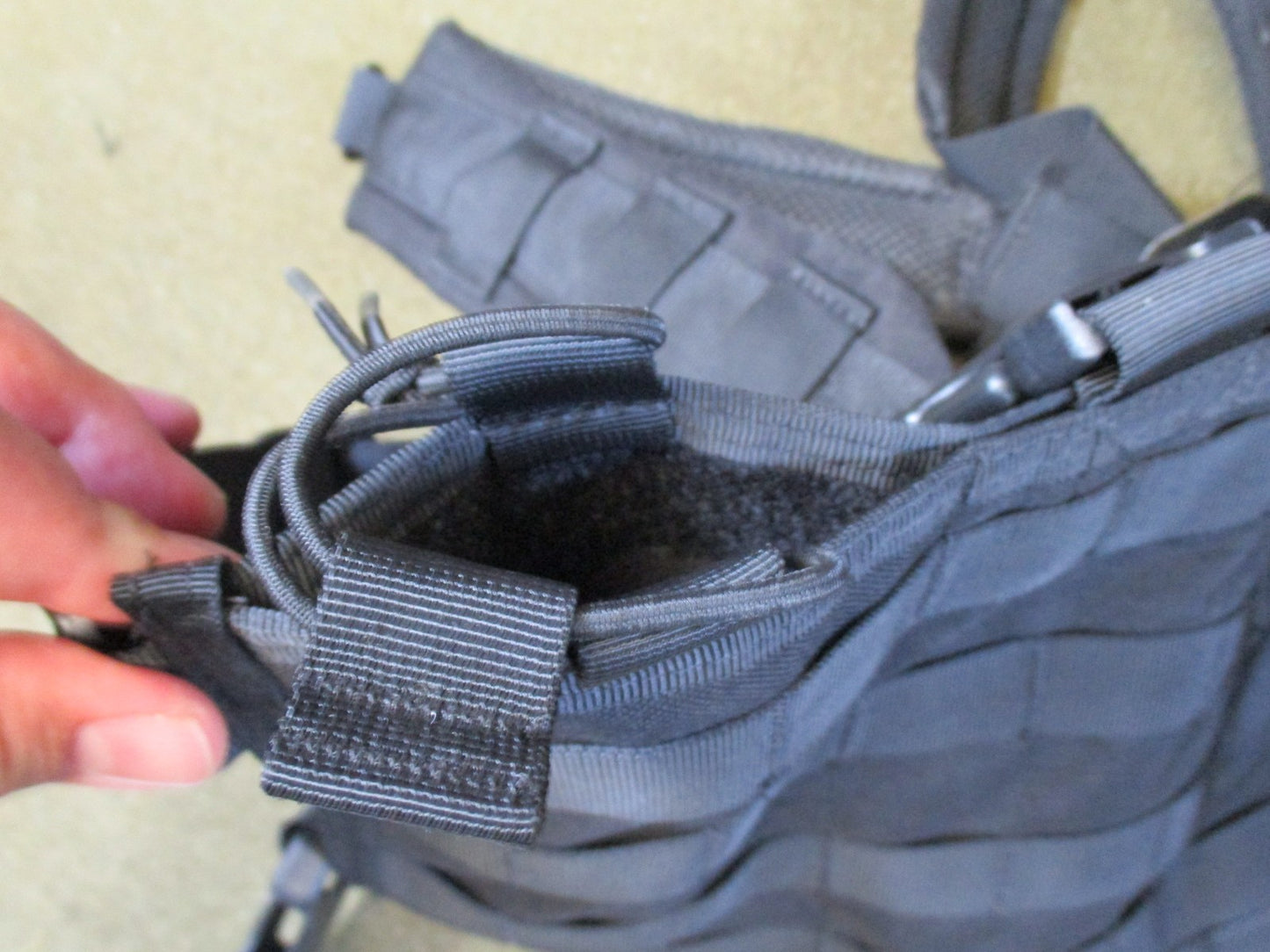 Condor MCR4 chest rig molle panel tactical vest black swat team gear