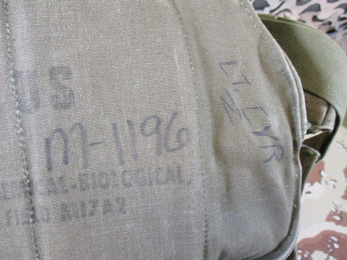 Vintage US Military M17 Gas Mask Carrier Bag OD Green Tactical Surplus usgi
