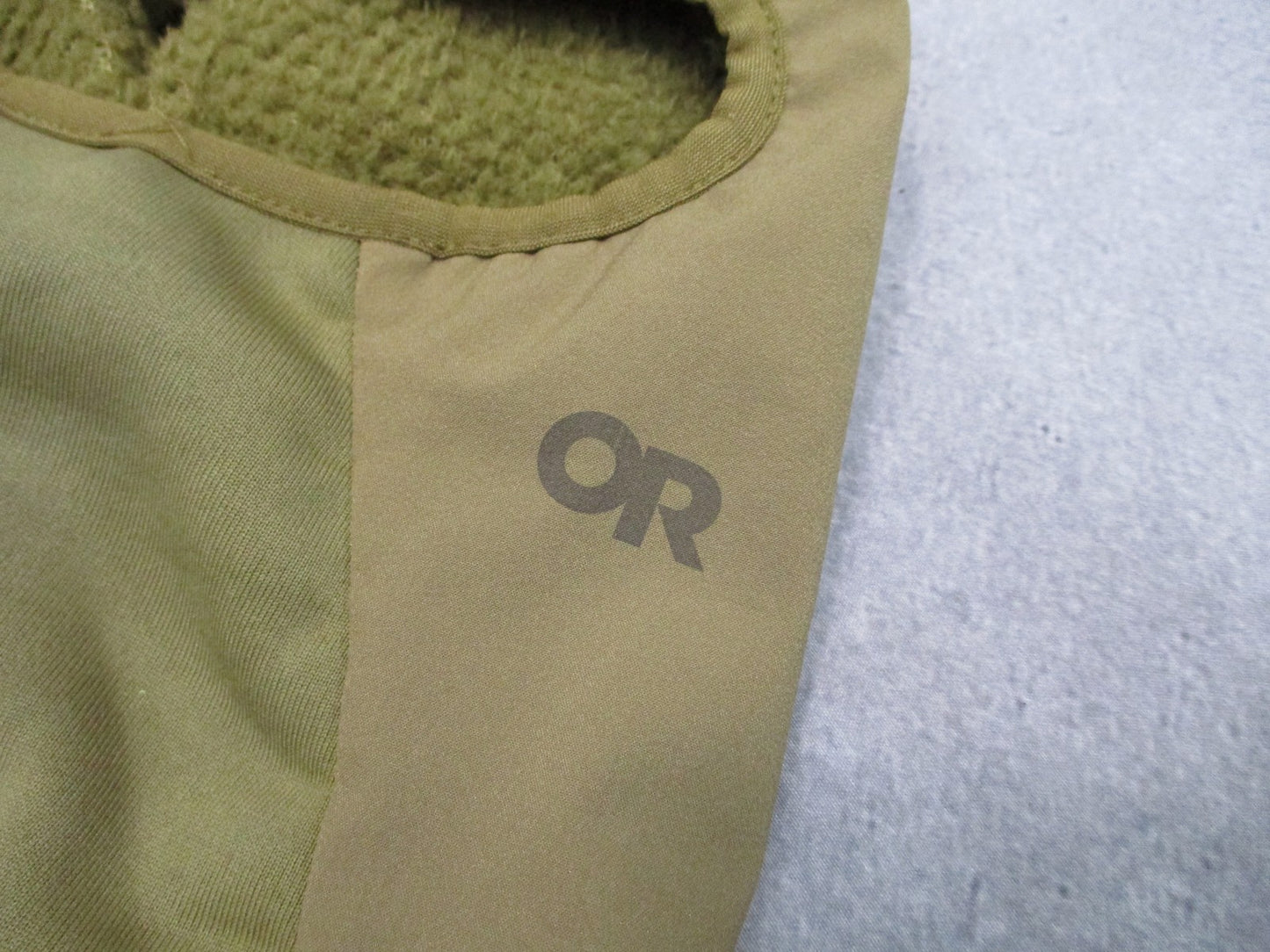 Outdoor Research Ascendant Balaclava USA 279742 Tan Used Coyote Tan S/M NA