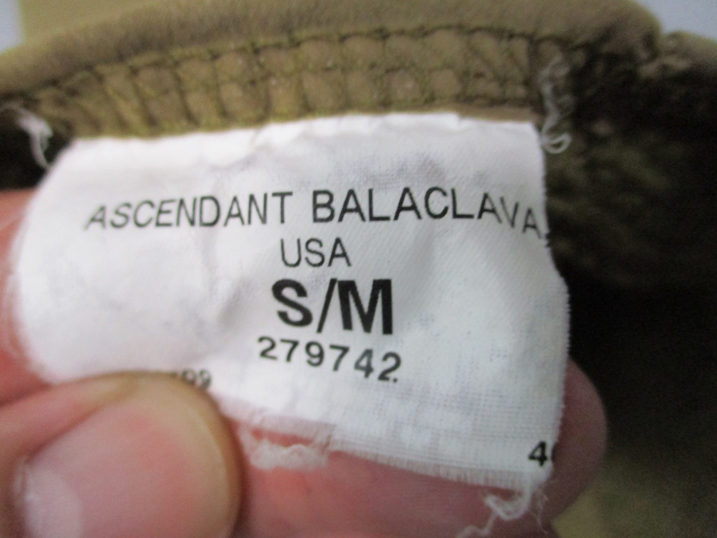 Outdoor Research Ascendant Balaclava USA 279742 Tan Used Coyote Tan S/M NA