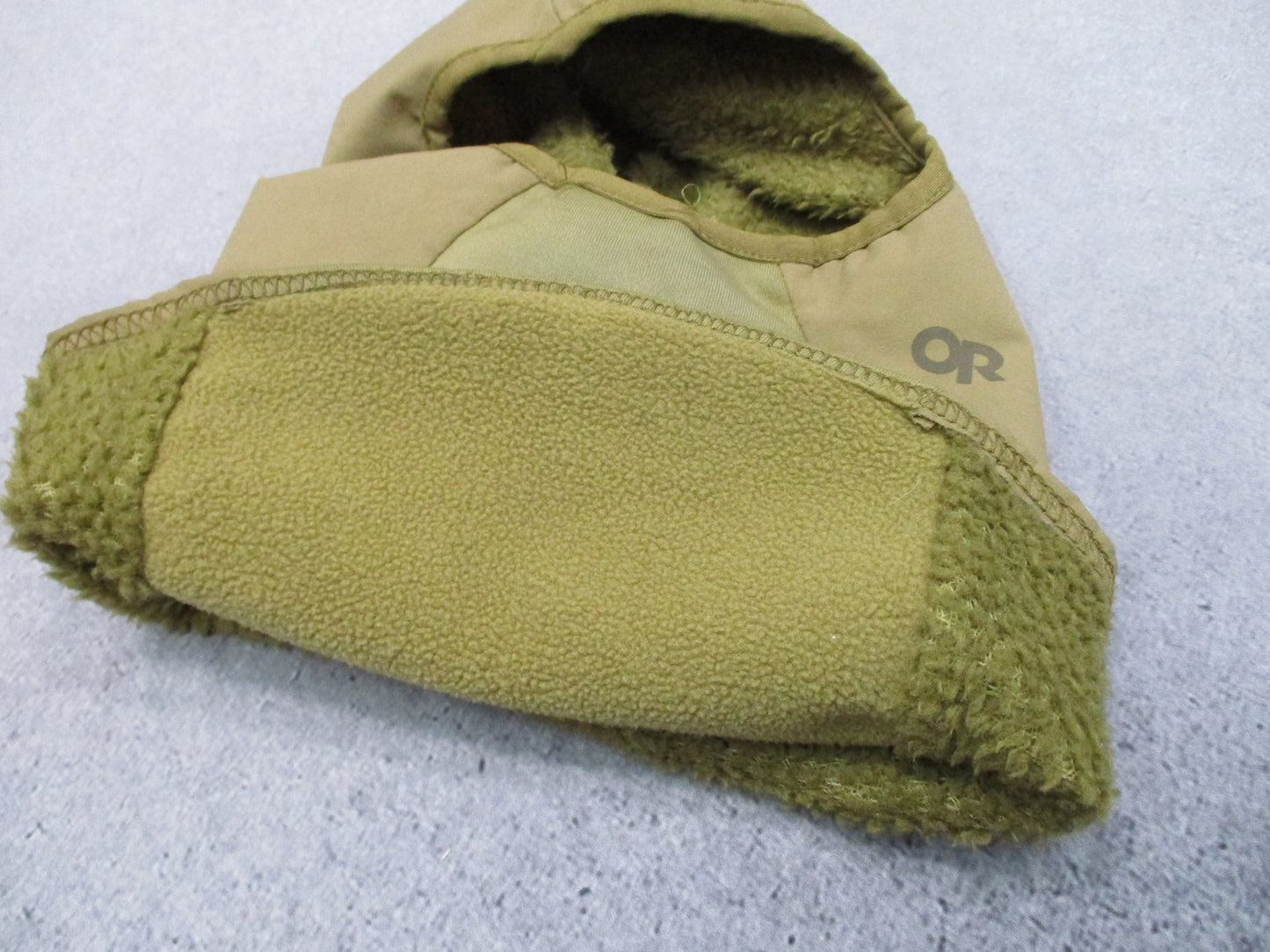 Outdoor Research Ascendant Balaclava USA 279742 Tan Used Coyote Tan S/M NA
